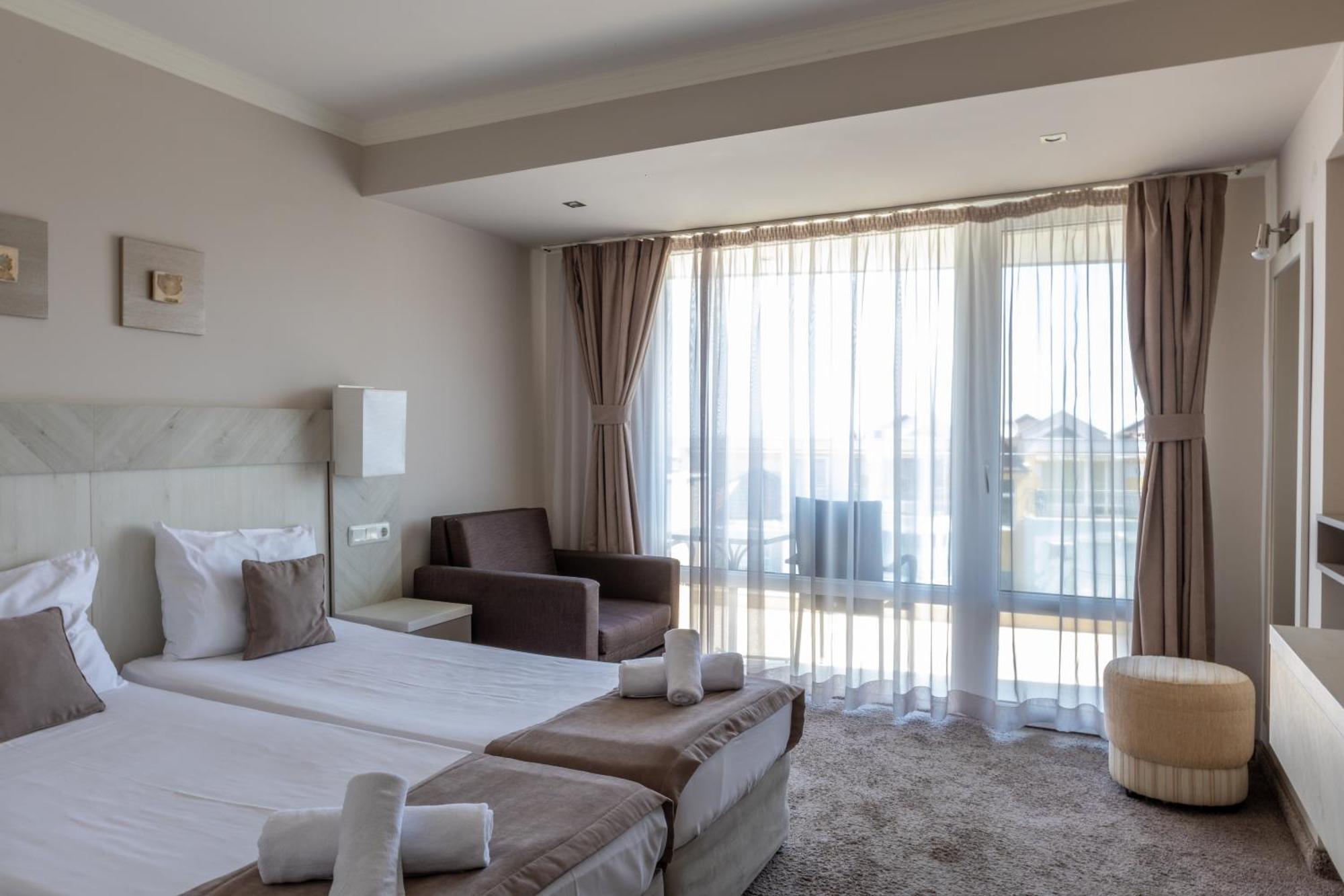 Selena Beach Family Hotel Sozopol Ngoại thất bức ảnh
